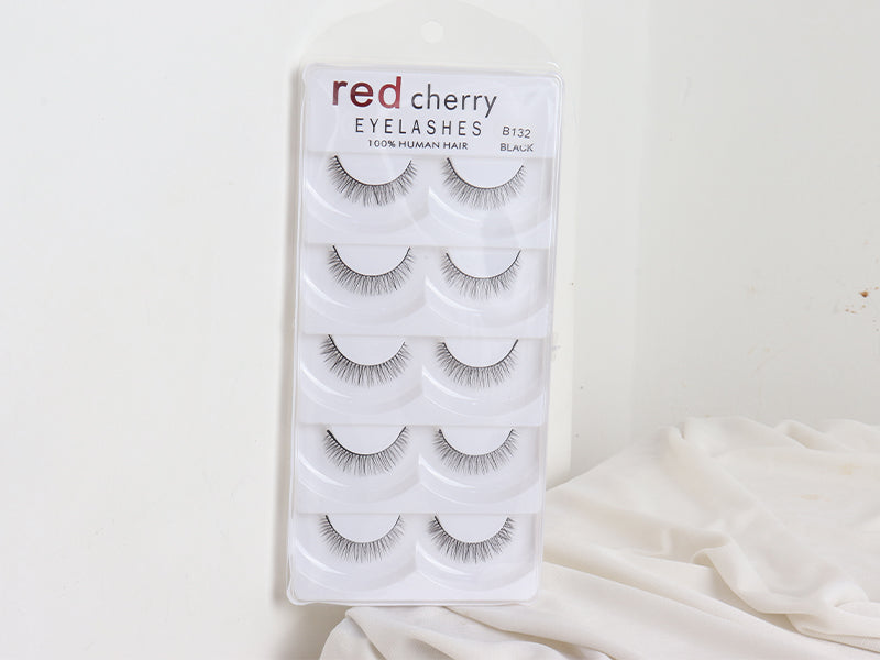 رموش ريد شيري باللون الأسود B132